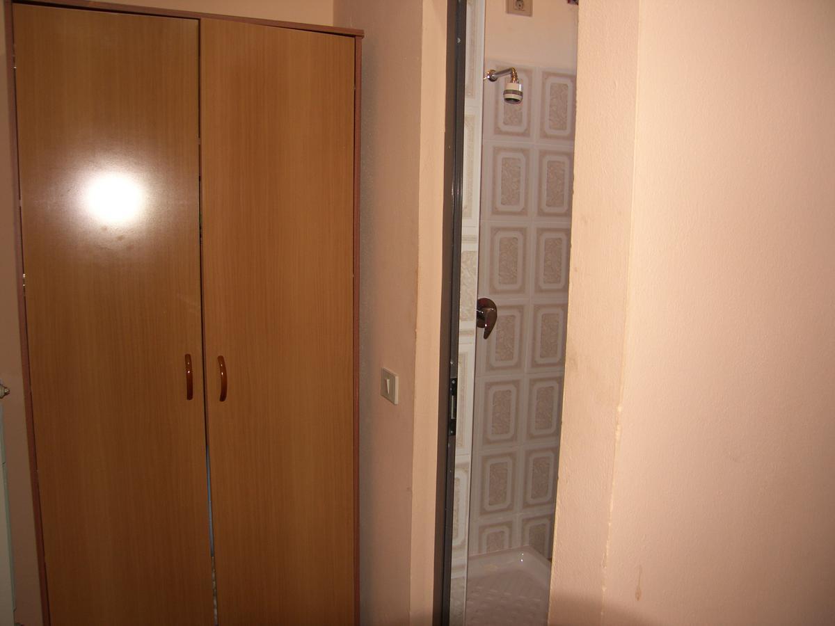 Shkodra Hotel Eksteriør bilde
