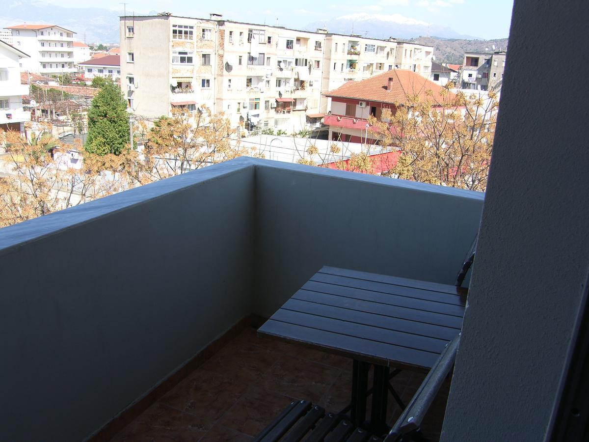 Shkodra Hotel Eksteriør bilde