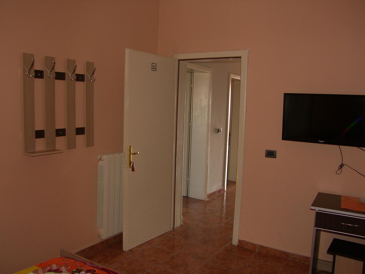 Shkodra Hotel Eksteriør bilde