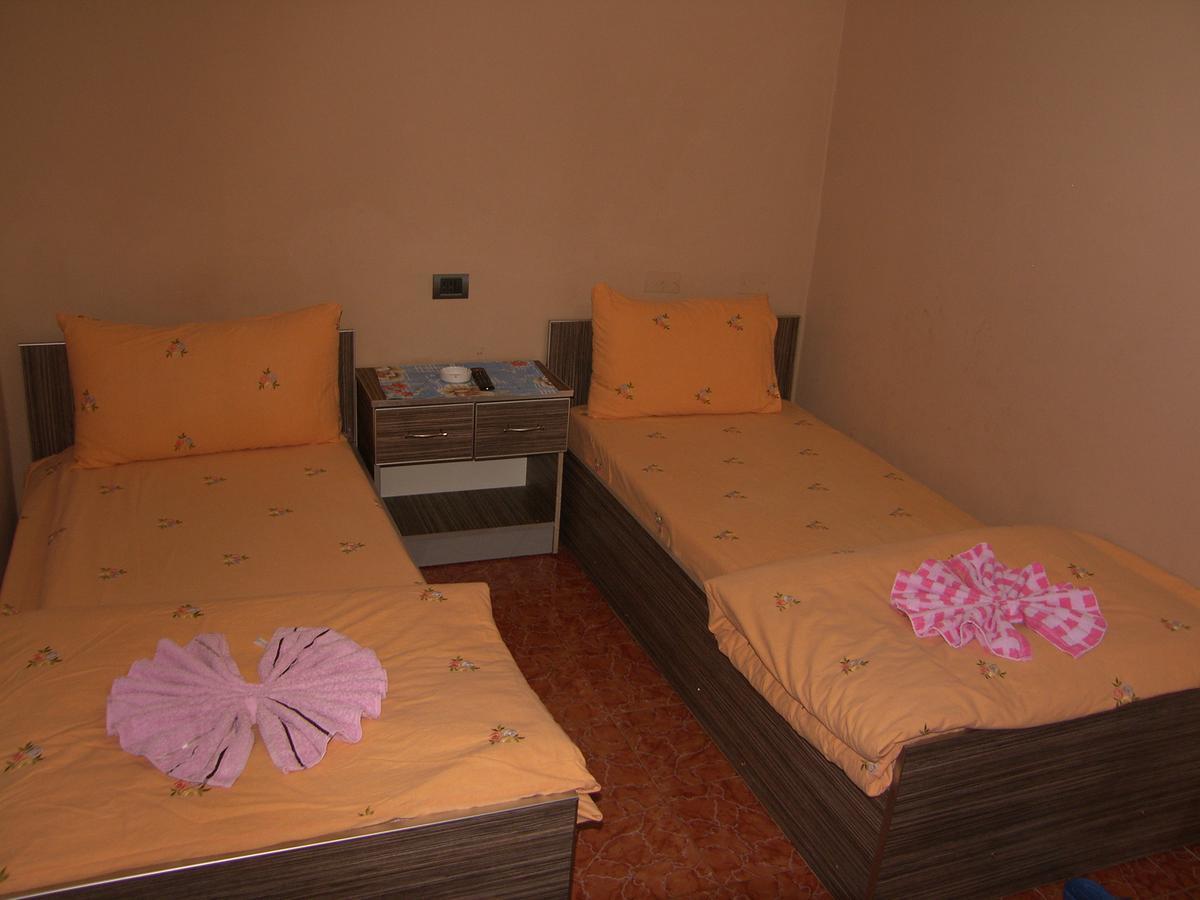 Shkodra Hotel Eksteriør bilde