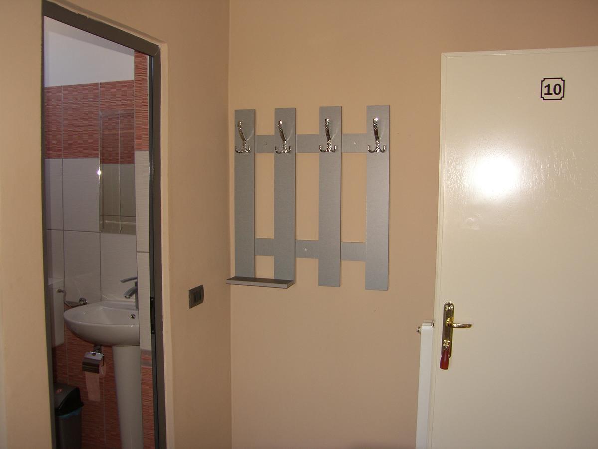 Shkodra Hotel Eksteriør bilde