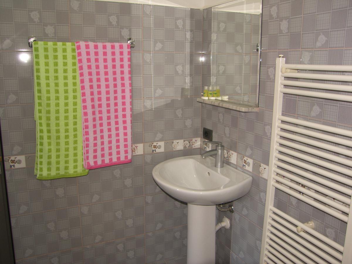 Shkodra Hotel Eksteriør bilde